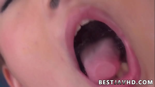 Nude beauty fondles Asian fake penises in her wet vagina – Asian porn first-timer!